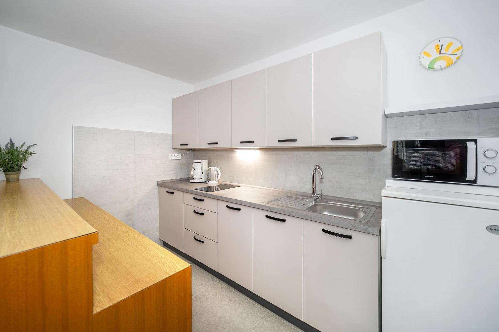 Apartments & Room Jagoda Baska  Ngoại thất bức ảnh