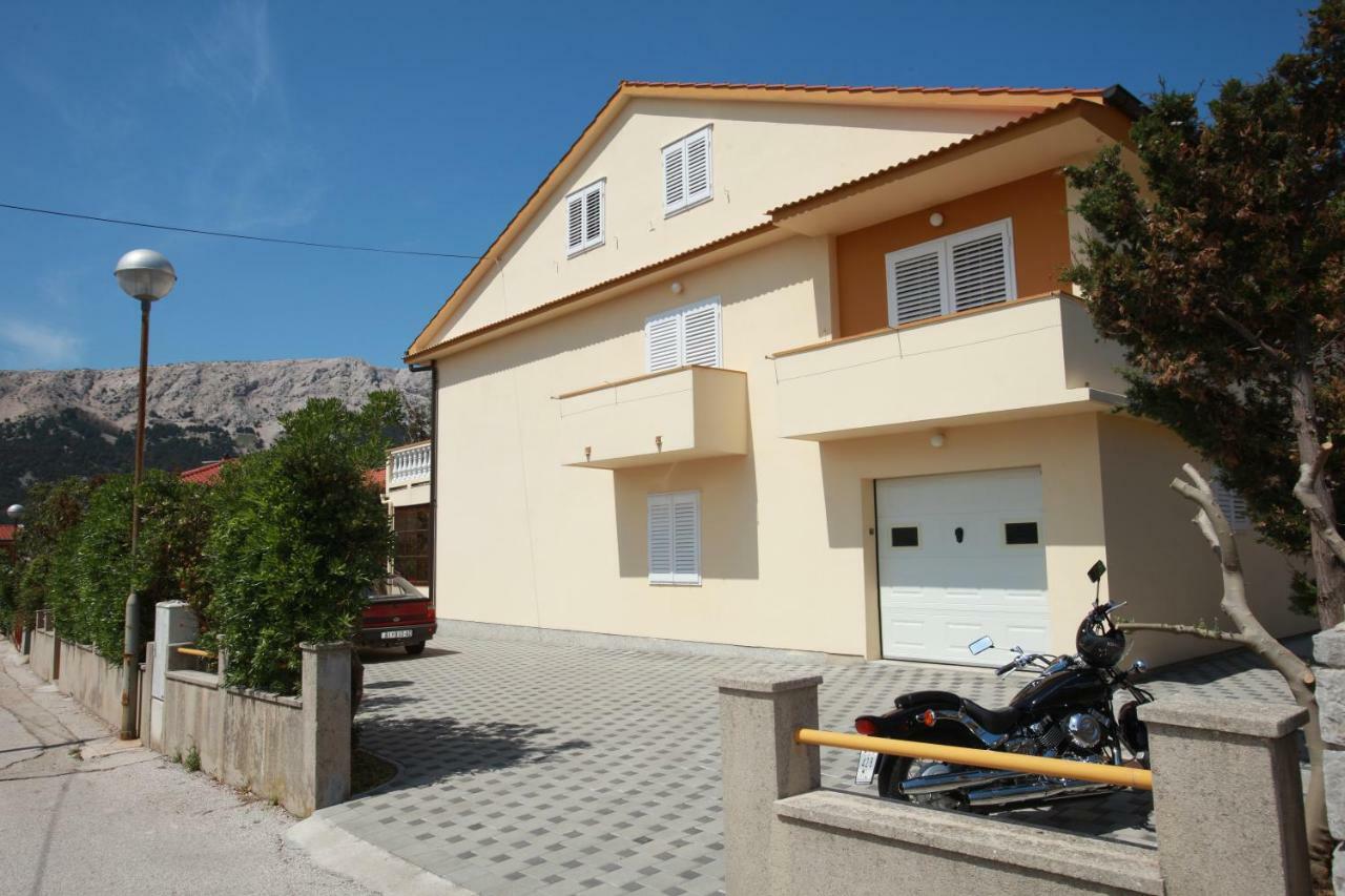 Apartments & Room Jagoda Baska  Ngoại thất bức ảnh