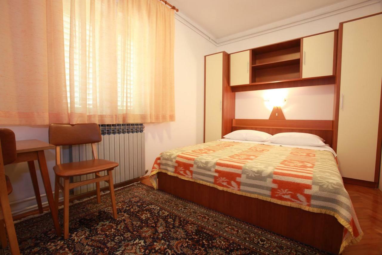 Apartments & Room Jagoda Baska  Ngoại thất bức ảnh