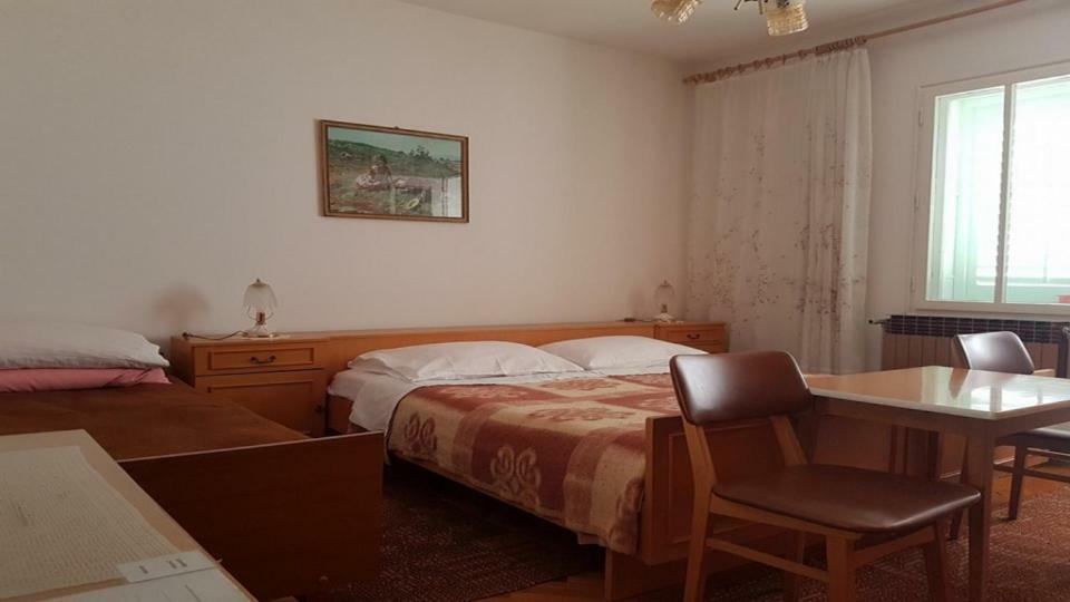 Apartments & Room Jagoda Baska  Ngoại thất bức ảnh